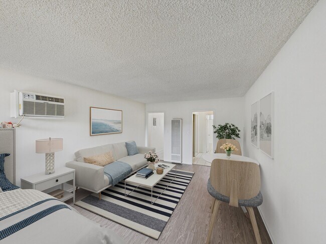 Photo - Woodman Apartments