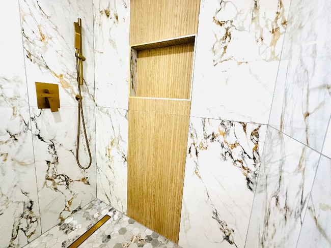 Photo - 9382 Bixby Ave