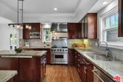Photo - 10615 Esther Ave