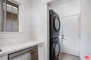 Photo - 1418 W Jefferson Blvd