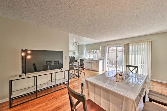 Photo - 123 Undisclosed