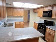 Photo - 1404 Springline Dr