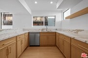 Photo - 9315 Lloydcrest Dr