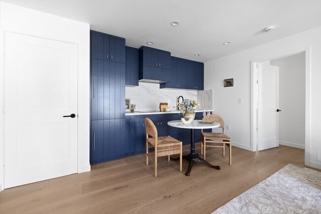 Photo - 12015 Herbert St