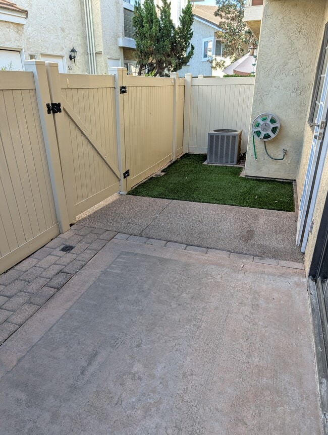 Photo - 10170 Palm Glen Dr Unit 10170 Palm Glen Dr #52