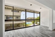Photo - 3 Blue Lagoon Townhome