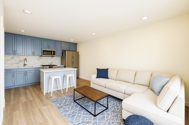Photo - 1120 W 87th St Apartments