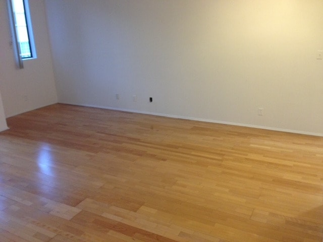 Photo - 350 N Oakhurst Dr