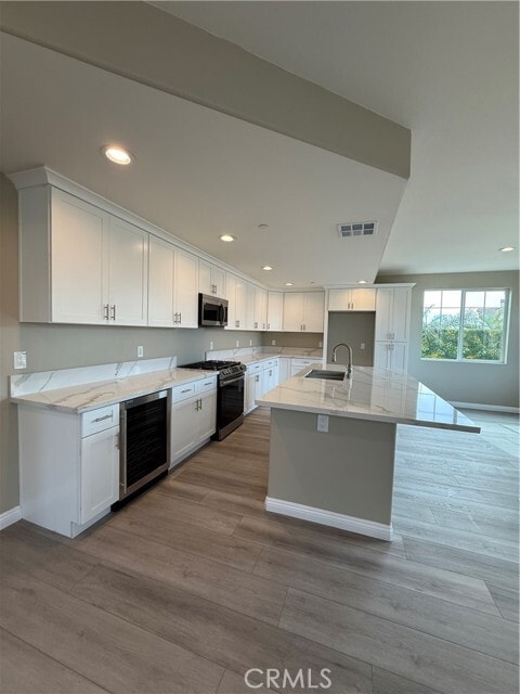 Photo - 7398 N Maple Ave