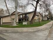 Photo - Redlands - Lovely 2 Bedroom unit-Move in S... Apartment Unit 16