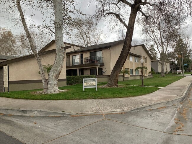 Photo - Move in Special ** $500 off 1st month's rent Unit 16