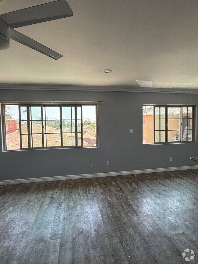 Building Photo - 11963 Truro Ave Unit B Rental