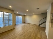 Photo - 2012 E 73rd St