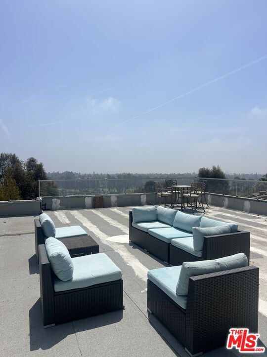 Building Photo - 1400 San Remo Dr Rental