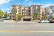 Photo - 10390 LA GRANGE Ave Condo Unit #402