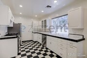 Photo - 1904 Fox Hills Dr House
