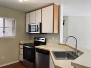 Photo - Fashion Hills 2 bedroom, 2 bath with 2 car garage!