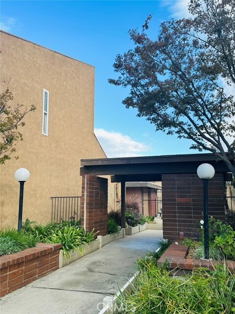 Photo - 2700 N Brea Blvd Unit 24