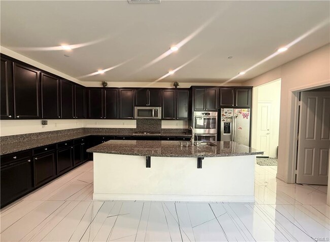 Photo - 28635 Parkside Dr