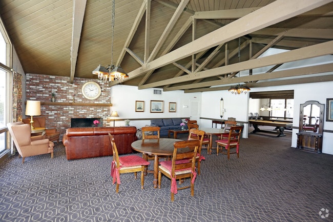 Photo - Highland Meadows Apartments