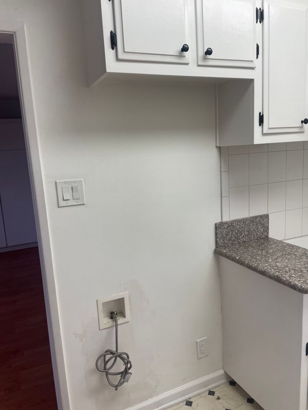 Photo - 4513 W 132nd St