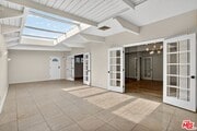 Photo - 2042 Linda Flora Dr House