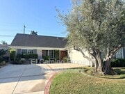 Photo - 750 Vinemead Dr House