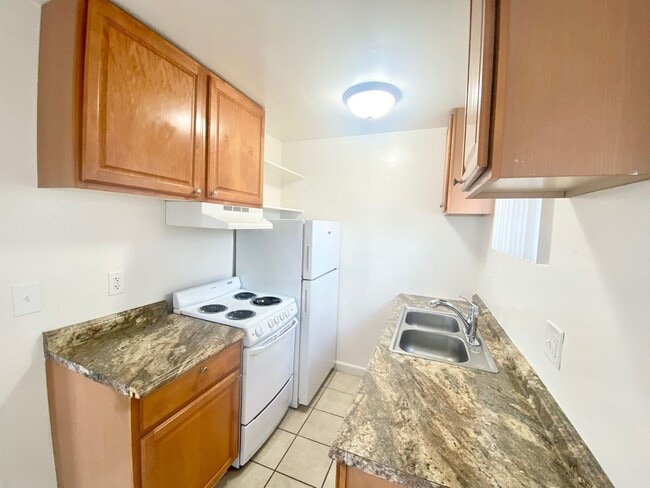 Photo - Euclid (Saulo Trust) Unit 3684