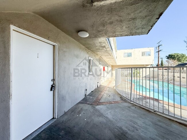 Photo - 6336 Tujunga Ave Unit 1