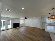 Photo - Freshly Remodeled & Full of Charm on Banbury House