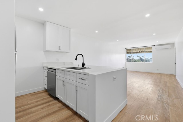 Photo - 17000 Burbank Blvd Unit 311