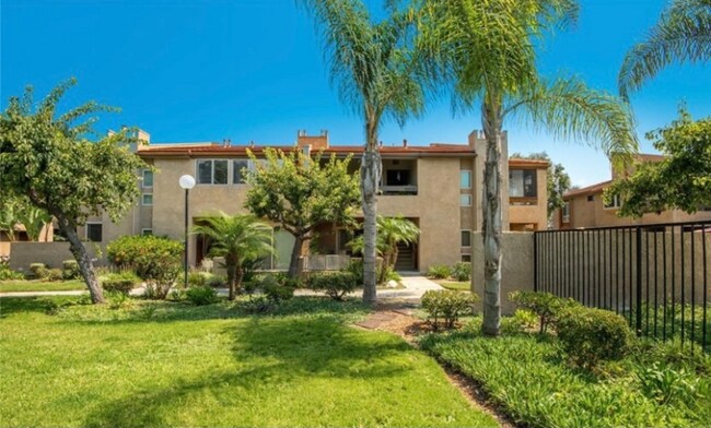 Photo - 16891 Bluewater Ln