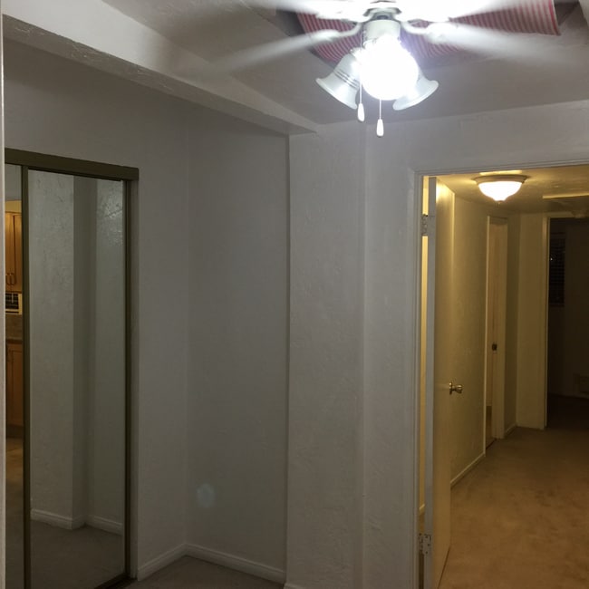 Photo - 7237 Milton Ave Unit 4