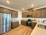 Photo - 3 BEDROOM HOME FOR LEASING IN Ontario