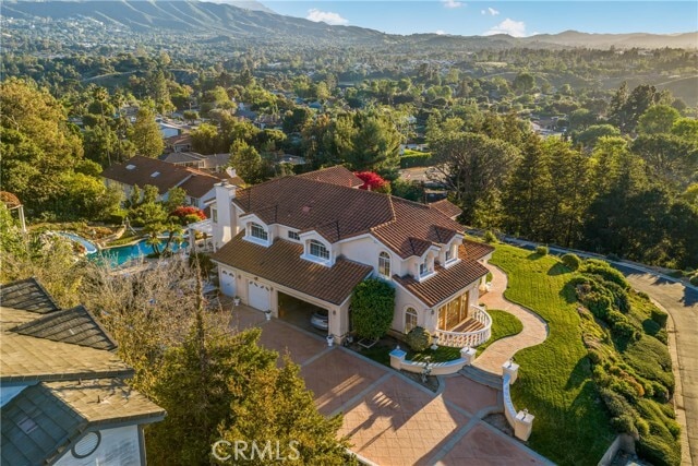 Photo - 1030 Calle Rey