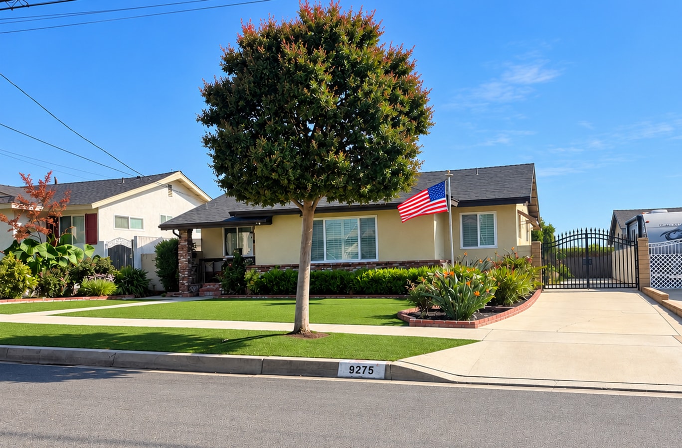 Photo - 9275 Hemlock St