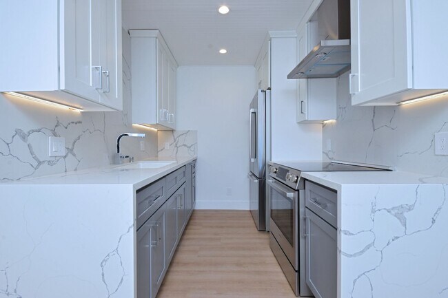 Photo - Capri Villa Apartments