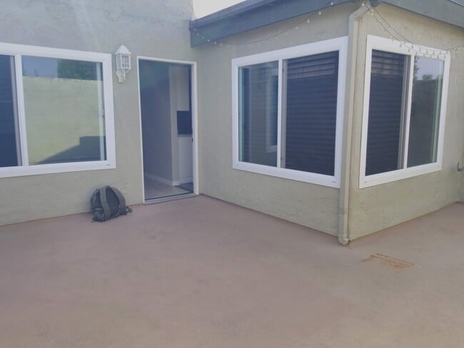 Feel the seabreeze at your front door. - 18681 Maplewood Cir Condo Unit 18681 Maplewood Circle