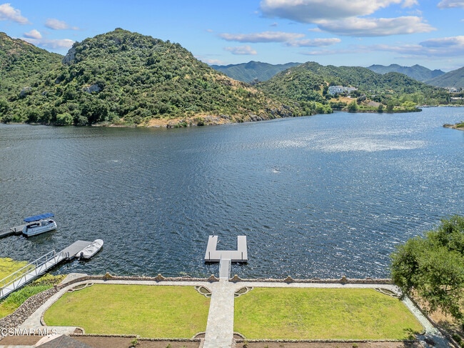 Photo - 800 Lake Sherwood Dr