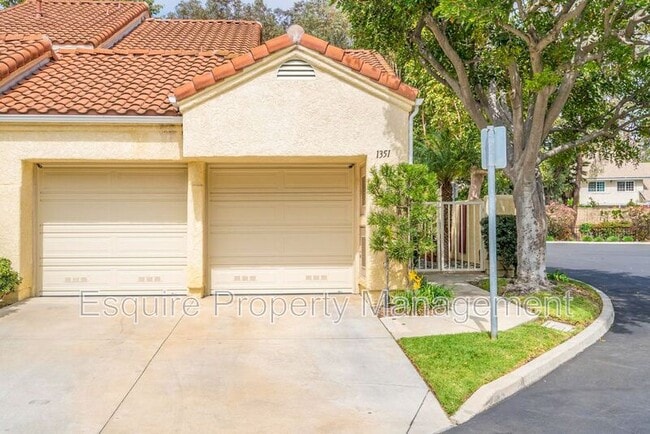 Building Photo - 1351 El Lazo Ct