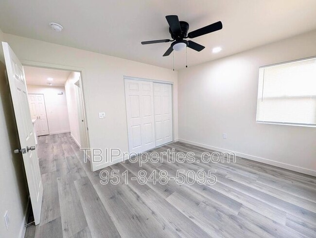 Photo - 1358 N Murray St