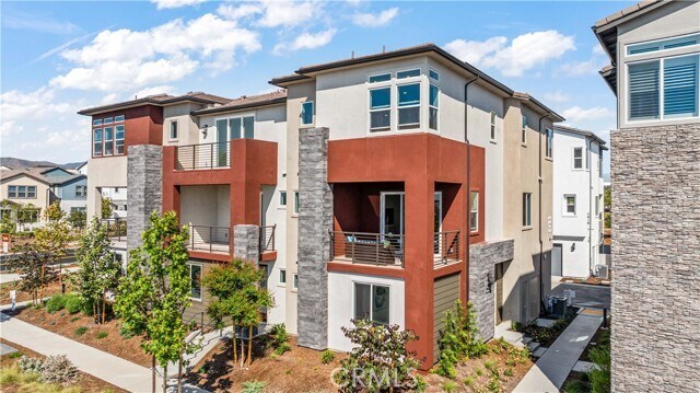 Building Photo - 104 Abacus Rental