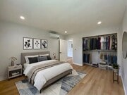 Photo - 3207 W 3rd St