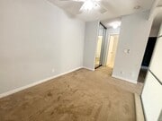 Photo - 260 Streamwood