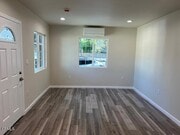 Photo - 8209 Grenoble St