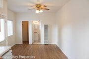 Photo - Charming detached granny flat in South Oce... House
