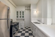 1BR, 1BA - 970SF - Kitchen - Ansonia Apartments