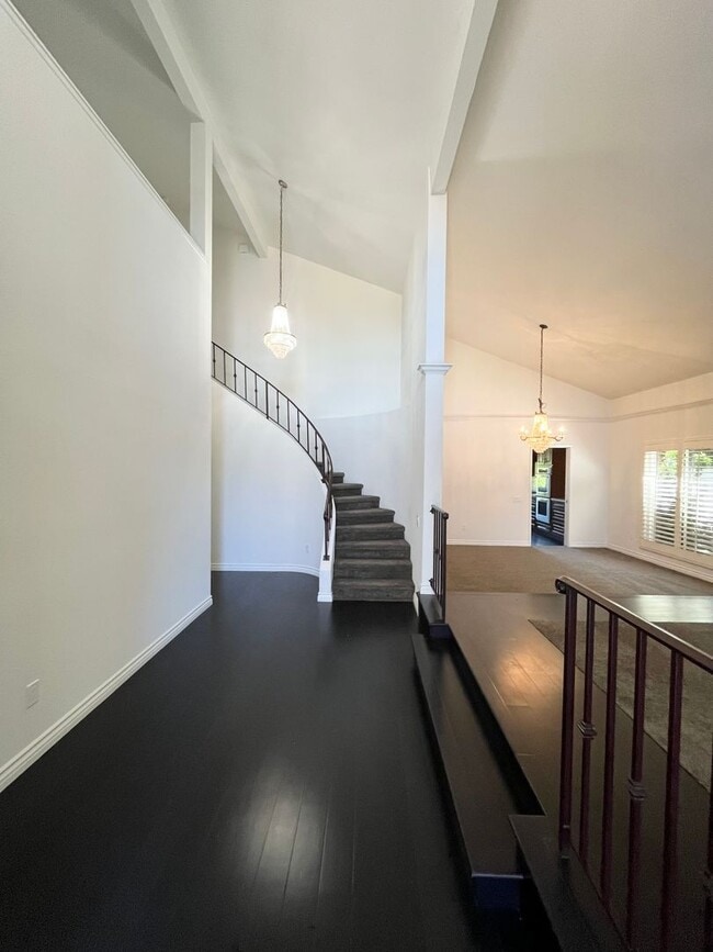 Photo - Stunning, Spacious 4BD/3BA Luxurious Home in University City! Only $6,595/mo!