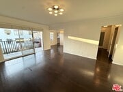 Photo - 1321 Laurel Ave Unit 12