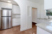Photo - 535 E Windsor Rd Apartment Unit 535
